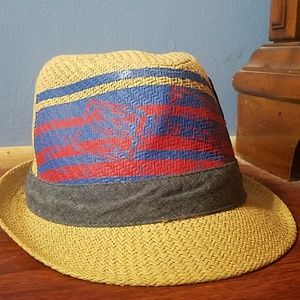 *new* straw hat